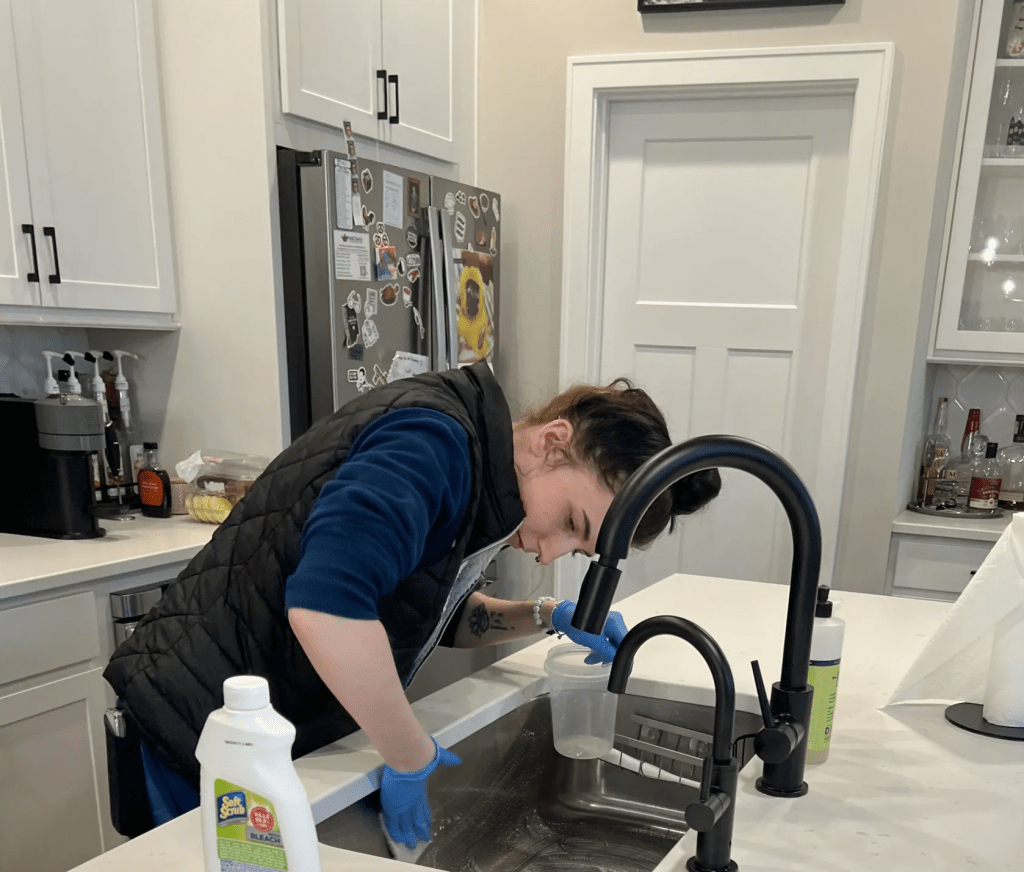 cleaning-sink-indianapolis-in-house-cleaning