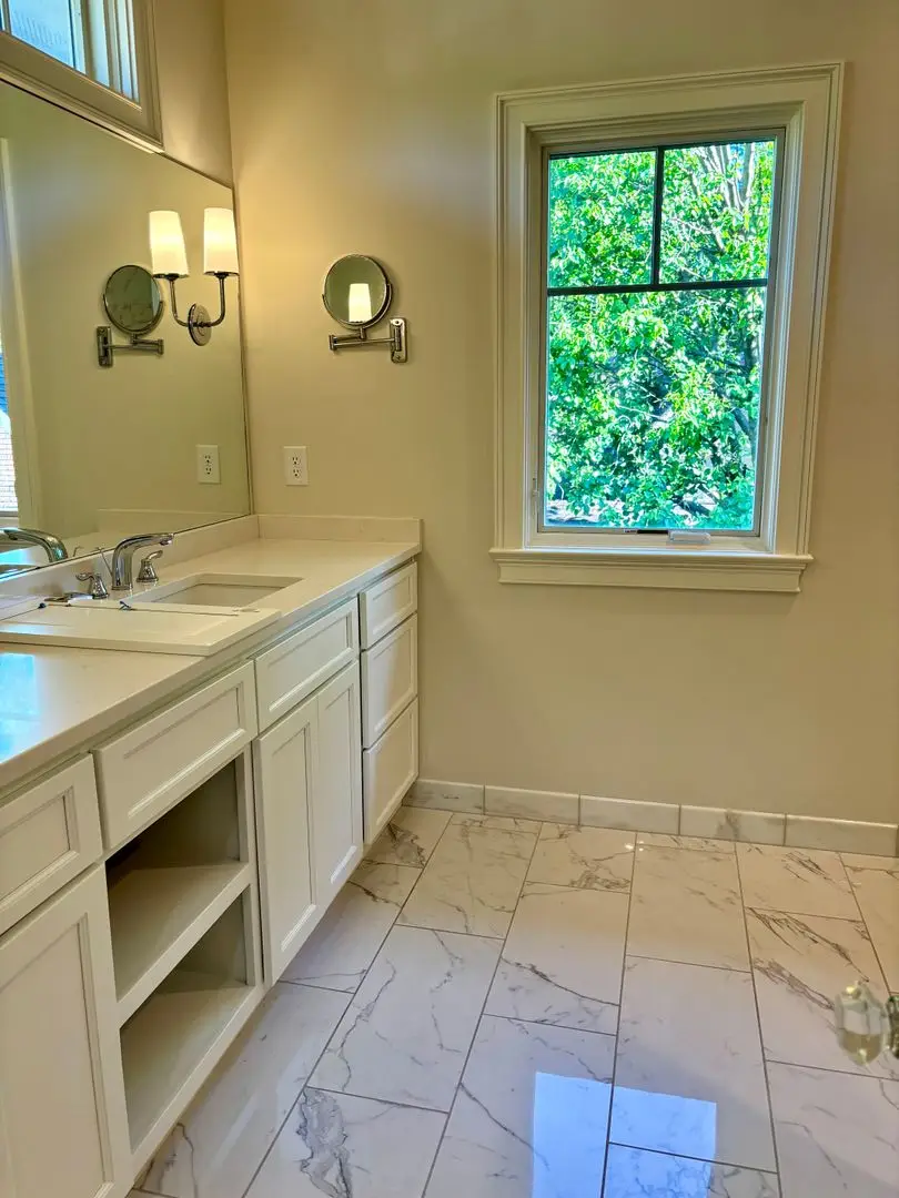 Safe Bathroom cleaning