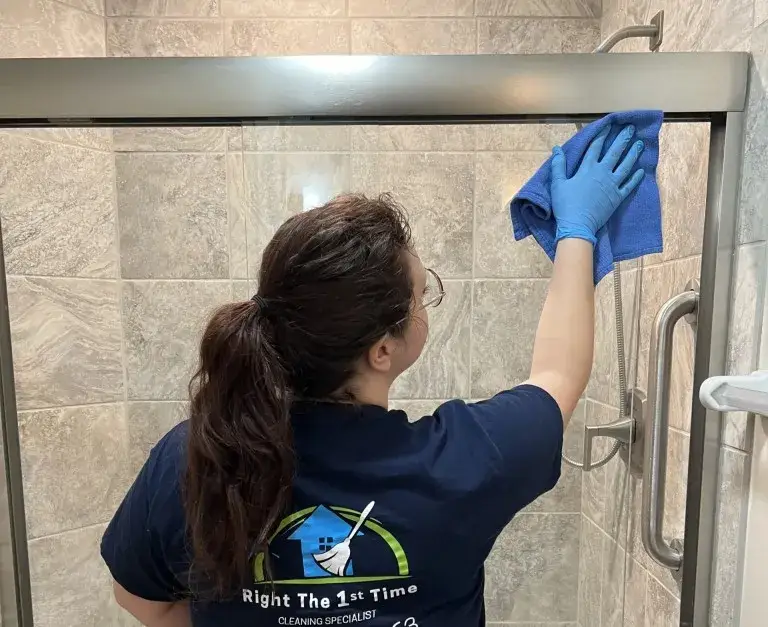 Get Carmel Custom House Cleaning services near you